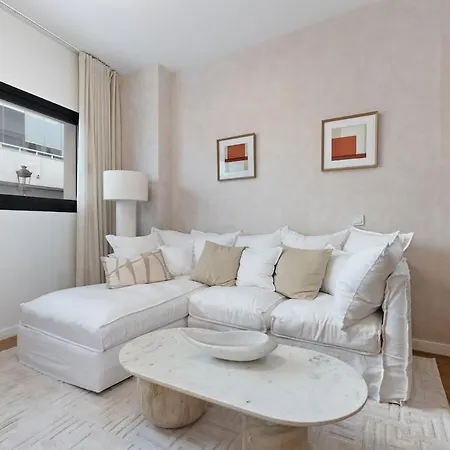 Speechless First Line Apartment Estepona